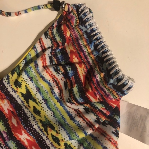 Ale Bikini - Picture 4 of 10